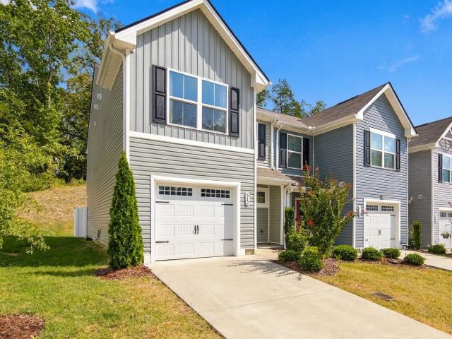 612 Woodall Ridge Dr