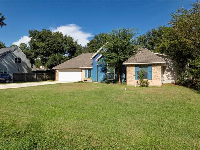 61364 Magnolia Drive