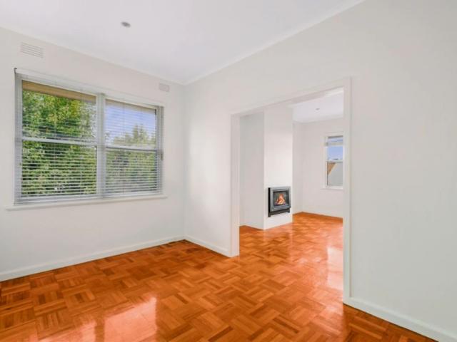 6/1378 Dandenong Road, Hughesdale, Melbourne