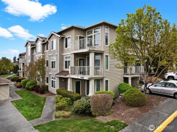 6137 Hazel Loop SE, Unit A8, Auburn, WA 98092 | MLS #2506