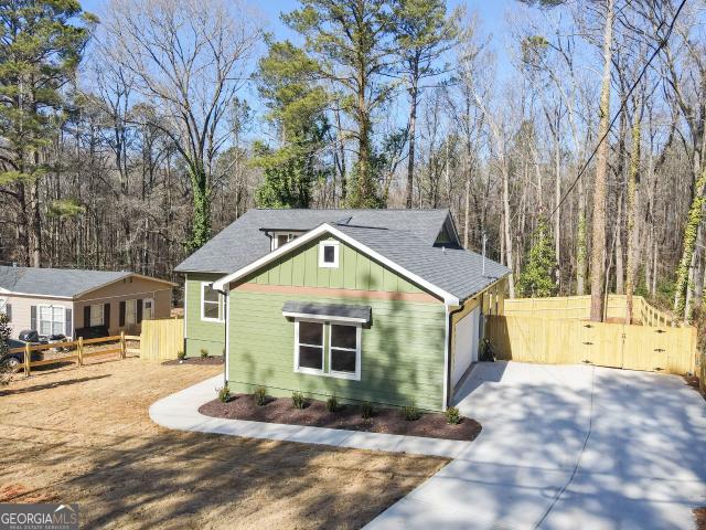 6138 Green Acres Drive SW