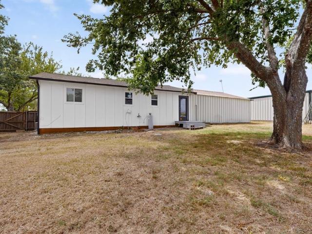 6138 W Interstate 30
