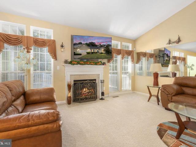 6131 W Greenbrier River Road