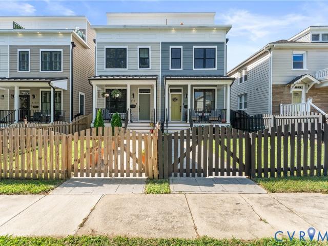 613 1/2 W Lancaster Road