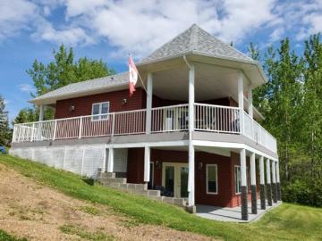 613 & 617 13 Twp Rd 680, Lac La Biche, AB, T0A 2C1 house for sale | Listing ID A2297 | Royal LePage
