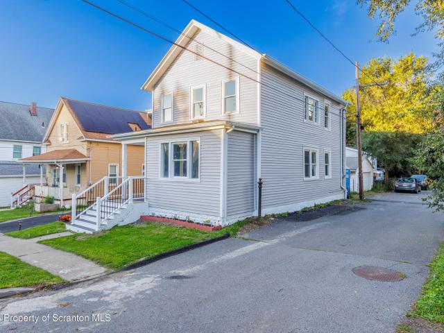 613 E Locust Street