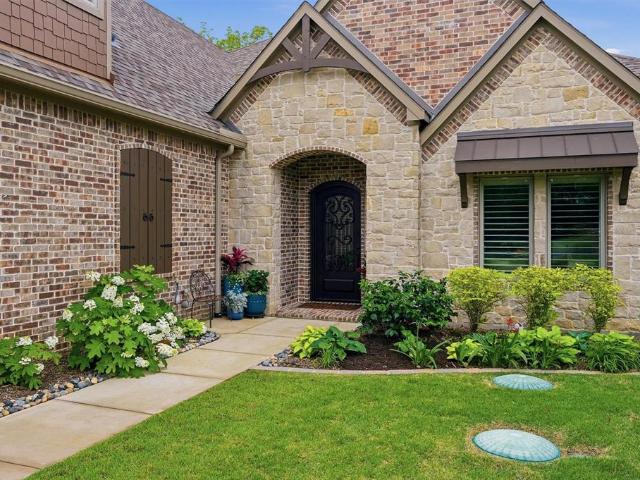 613 Kiowa Drive W