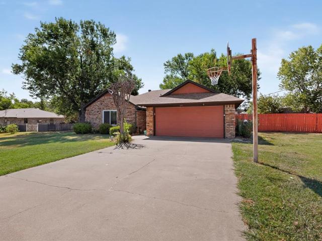 613 Overhill Road