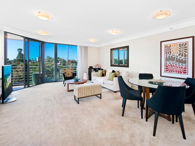 61/3 Macquarie Street, Sydney NSW 2000 Apartment For Rent | Domain