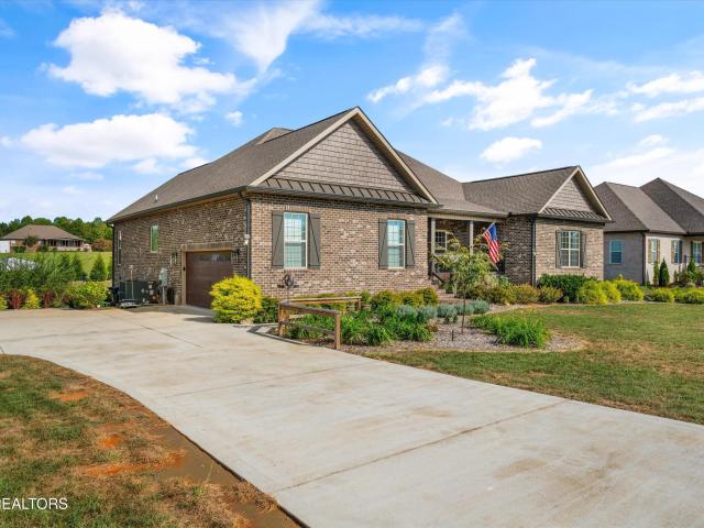 613 Majestic Mtns Blvd