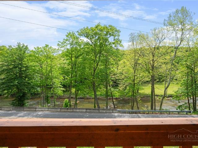 613 Silas Creek Road