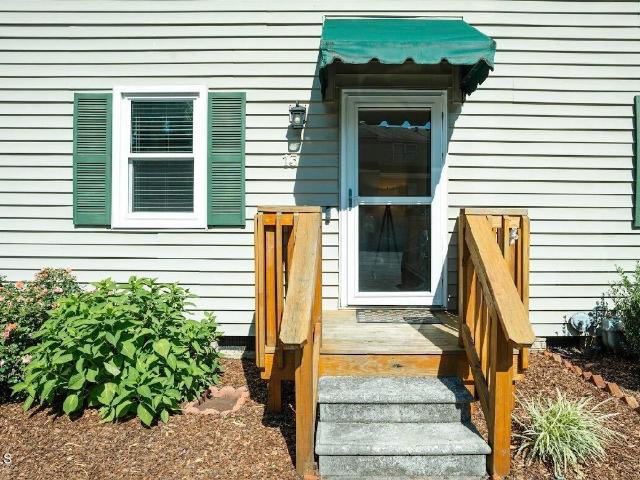 613 Spring Hill Road Apt 13