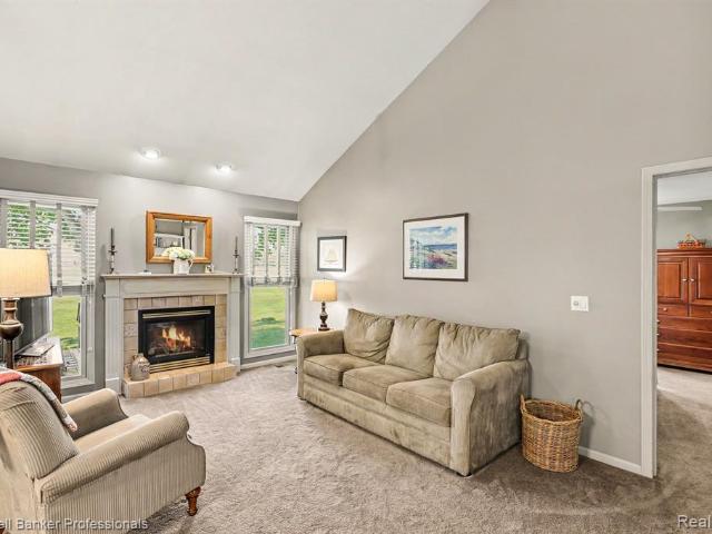 613 Rolling Hills Lane