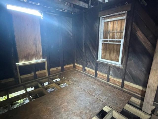 613 W 41st Street