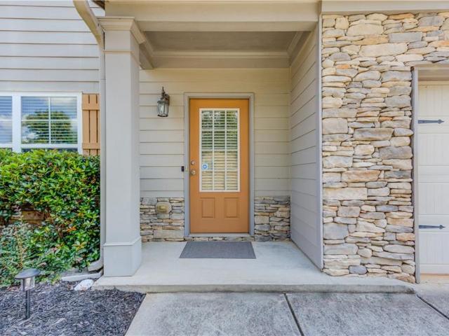 6145 Barker Landing