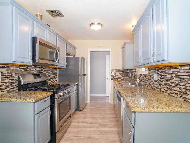 614 Chester Dr