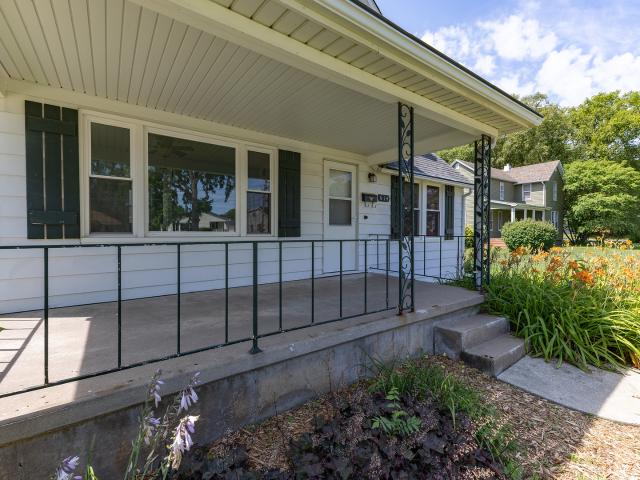 614 E Main Street