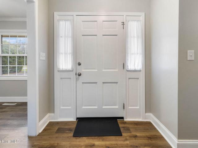 614 Wedgewood Road