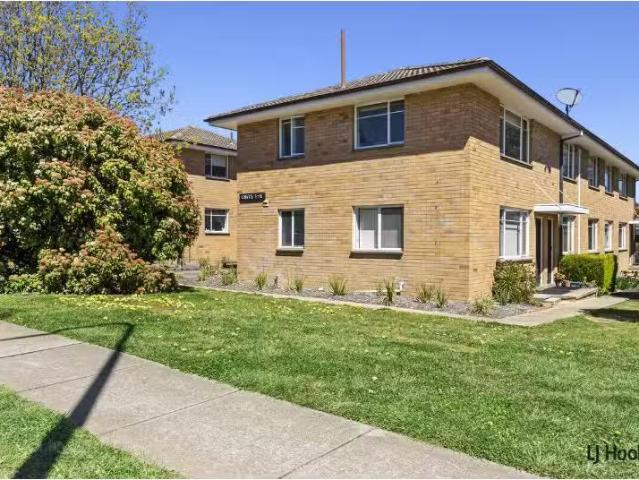 6/156 Knox Street, WATSON Apartment for rent Listed by Daniel.