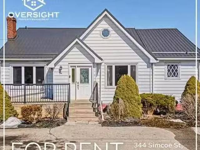 61571803 344 Simcoe St #2