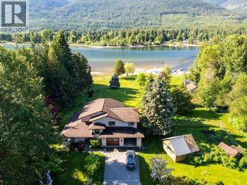 6158 Redfish Road, Nelson, BC, V1L 6M9 house for sale | Listing ID 10383 | Royal LePage