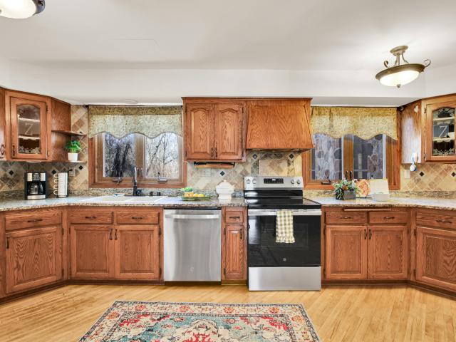 6158 State Highway 167