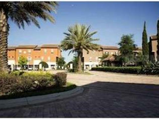 6159 Metrowest Blvd, 2 beds, 2 full baths