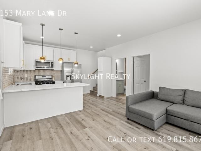 6153 Mary Lane Dr, 4 beds, 2 full baths