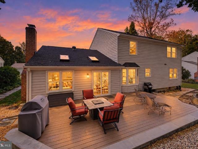 6153 Lucas Pond Court