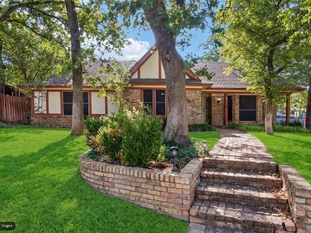 615 Country Green Lane