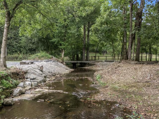 615 Carr Creek Rd