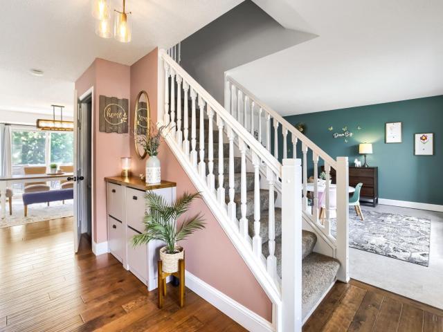 615 Elm Street NE