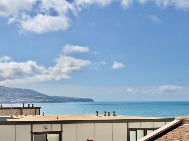 615 Esplanade #504, Redondo Beach, US, CA