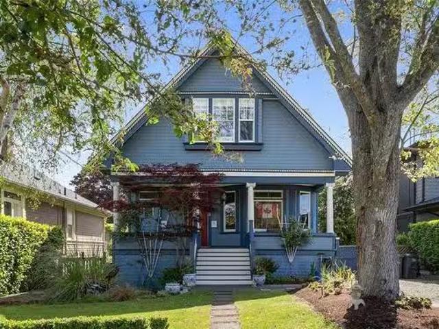 615 Harbinger Ave, Victoria, BC, V8V 4H9 investment for sale.