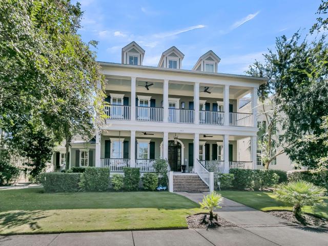 615 Island Park Drive