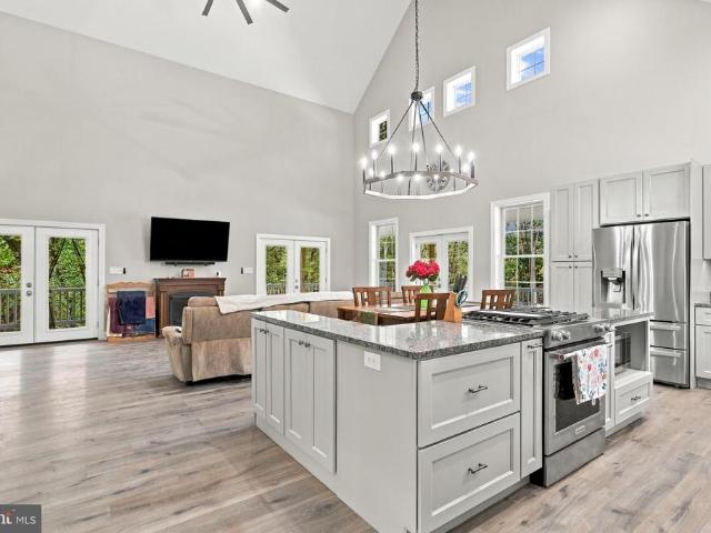 615 Mahlon Drive
