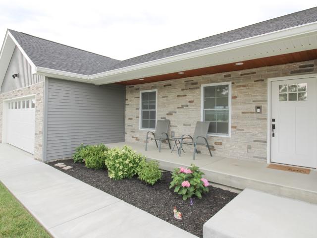 615 Sullivan Court