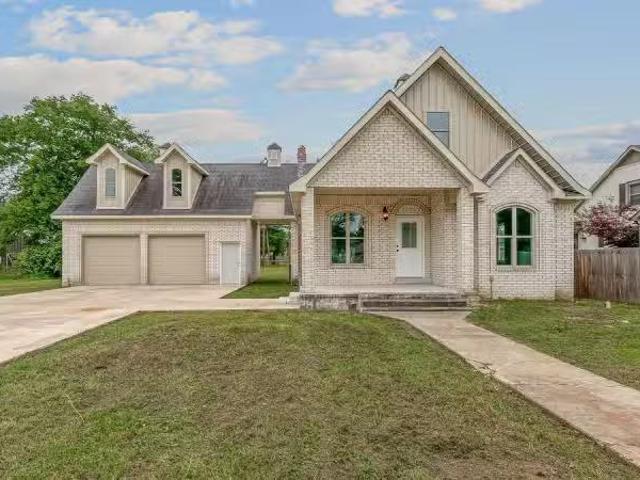 615 W MAIN ST, TRUMANN, AR 72472