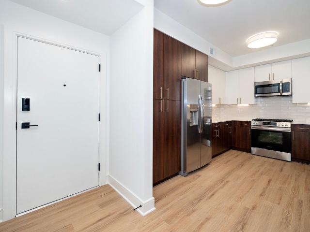 615 W Peace St, Unit 306, Raleigh, NC 27605 | MLS #10154