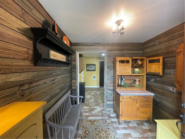 615 Westerly Lane