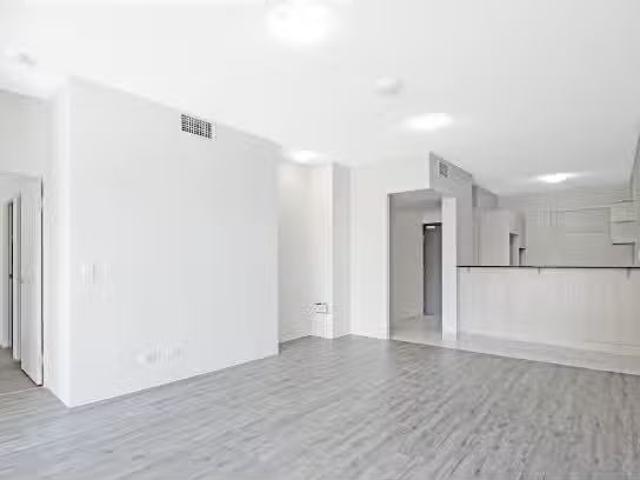 6/15 Tribune St, South Brisbane Apartment for rent Listed by.