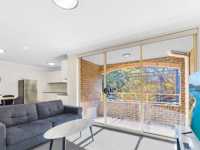 61/65 Myrtle Street, Chippendale NSW 2008 Apartment For Rent | Domain