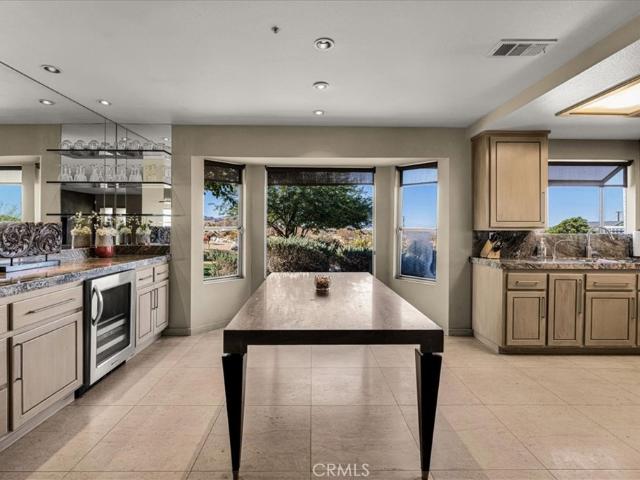 61676 Pueblo Trail