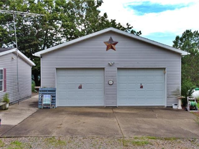 61691 Wintergreen Road