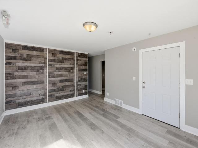 6160 N 36th St, Unit 6162