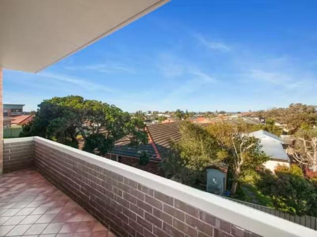 6/162 164 The Entrance Road, THE ENTRANCE Apartment for rent.