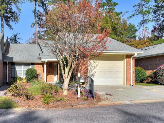 616 Clarendon Pl, Aiken, SC 29801