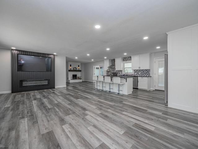616 grand ave