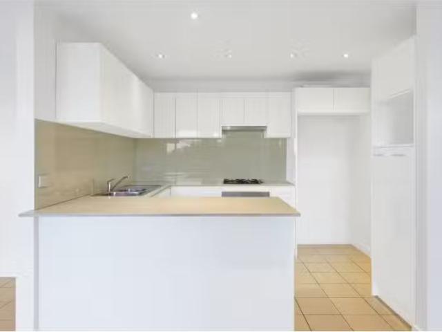 6/16 Keira Street, Wollongong Apartment for rent Listed by An.
