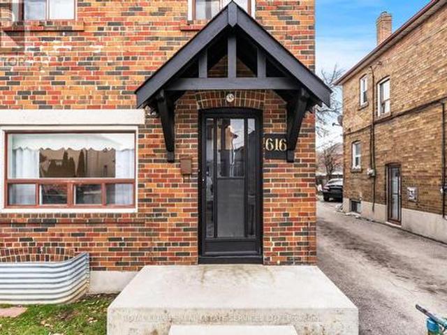 616 Old Weston Road, Toronto, ON, M6N 3B3 house for sale | Listing ID W13850 | Royal LePage